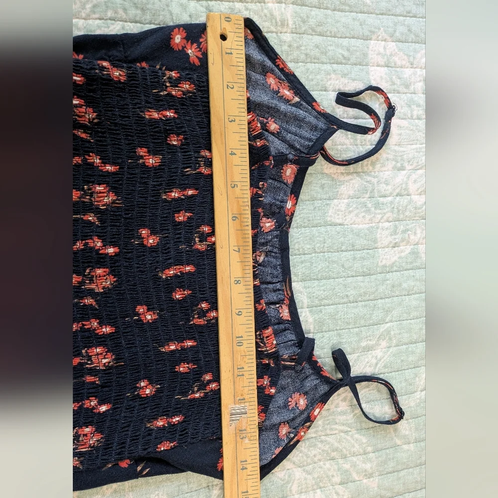 Faded Rose Floral Navy and Orange Ruffle Dress. Junior's Size L. - Picture 5 of 9